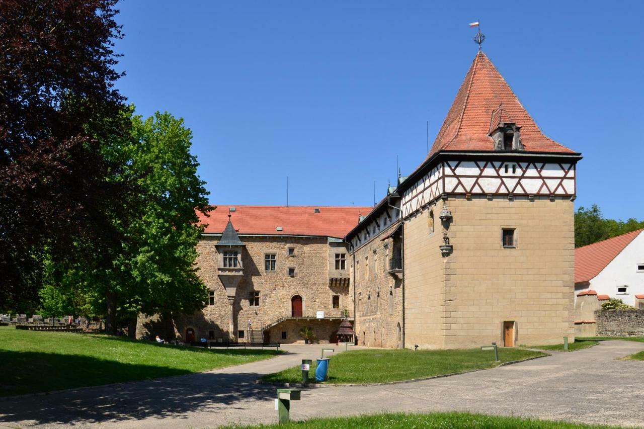 Budyne Apartment Ii. Budyne nad Ohri Екстериор снимка